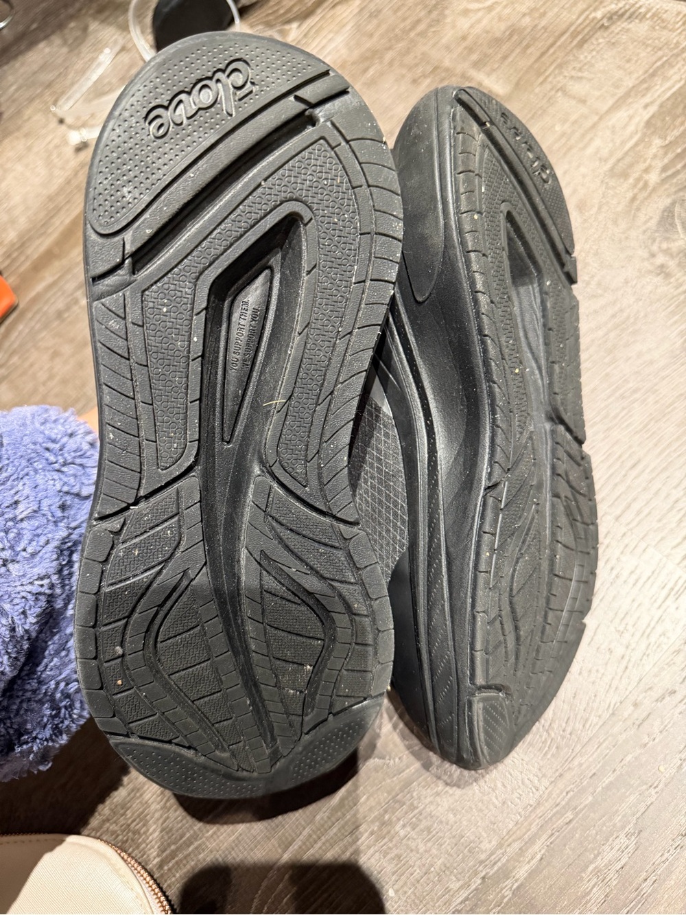Women's Black Athletic Lace-Up Running Sneakers - Picture 3 of 3
